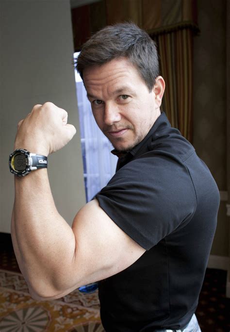 Mark Wahlberg Body Measurements Height Weight。